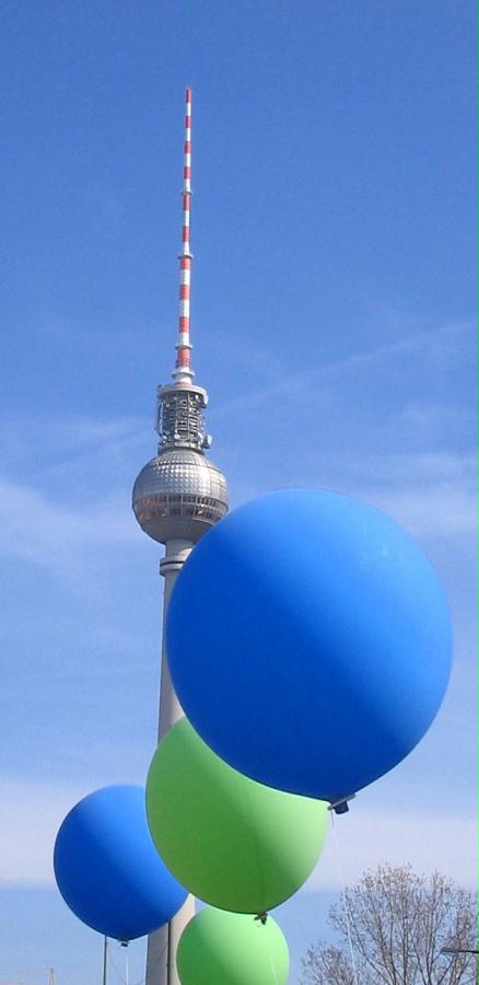 Berlin Balls